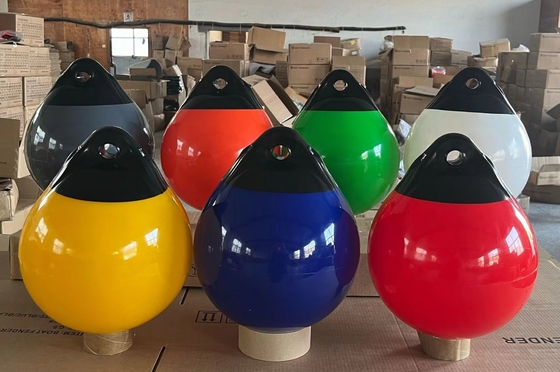Πρωταθλήματα Boat Fender Buoys Προστατεύουν το σκάφος σας Προσαρμοσμένο λογότυπο A3 Μέγεθος D480 * H580 (MM)